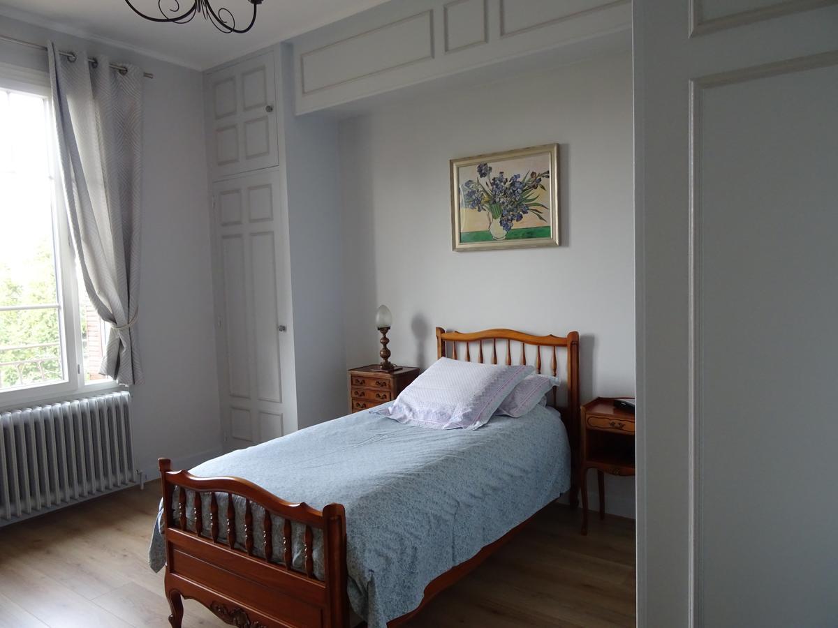 Chez Sylvie Hotell Sainte-Foy-lès-Lyon Eksteriør bilde