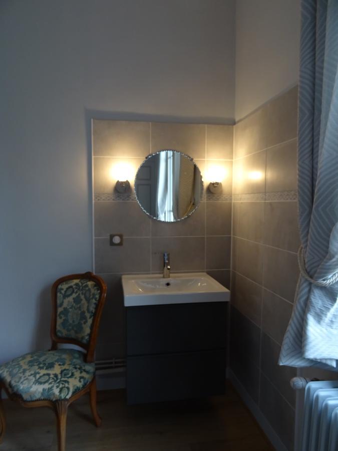 Chez Sylvie Hotell Sainte-Foy-lès-Lyon Eksteriør bilde